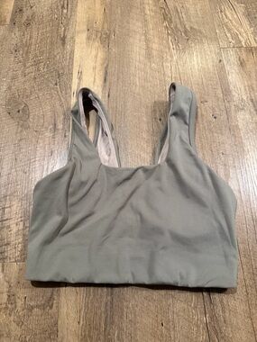 Varley Women's Sage Green Sports Bra Small